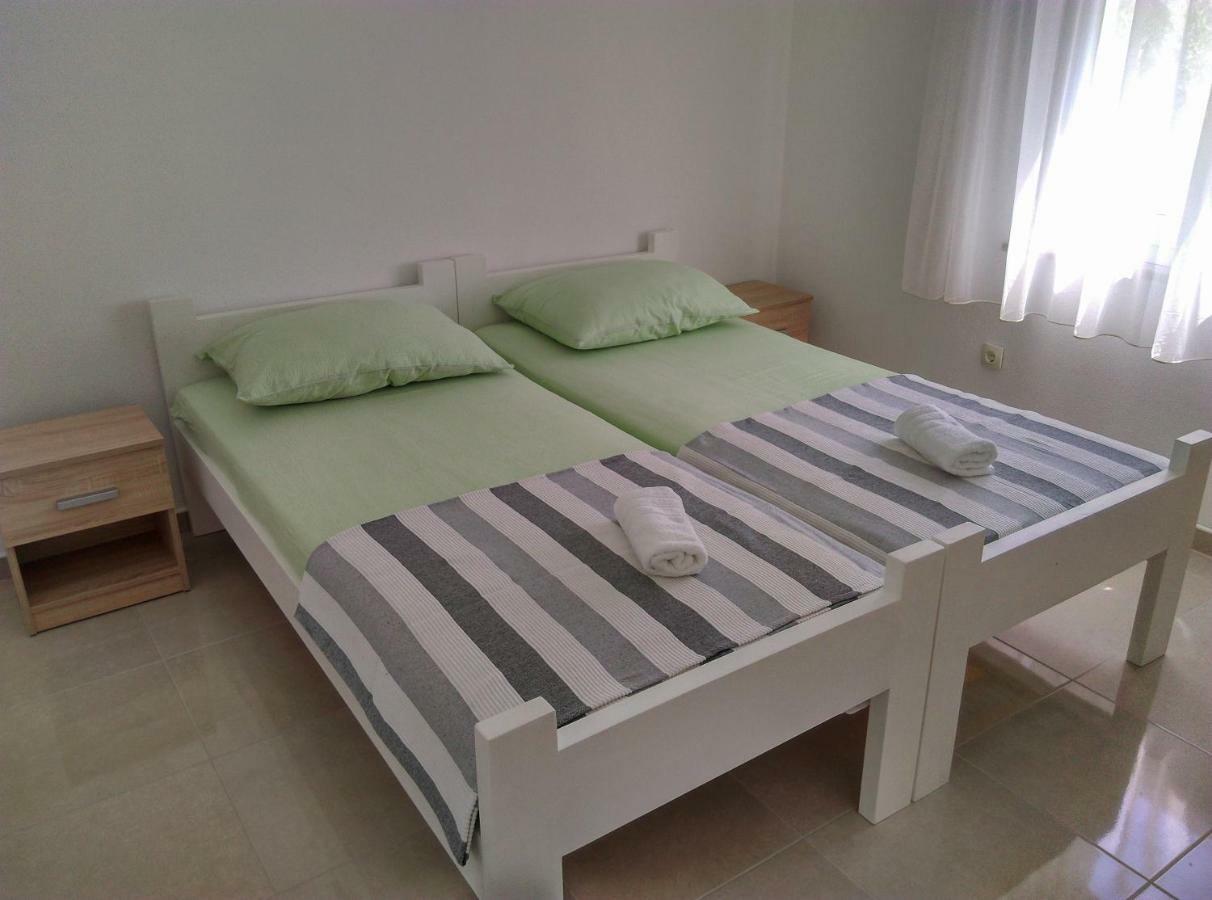 Agava Apartments Mokalo Оребич Экстерьер фото